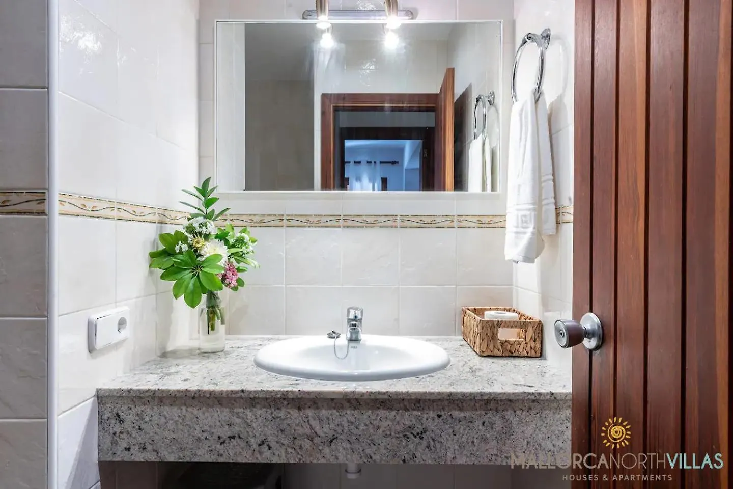 Apartamento Voramar II First Line Pine Walk Apartment Port de Pollenca