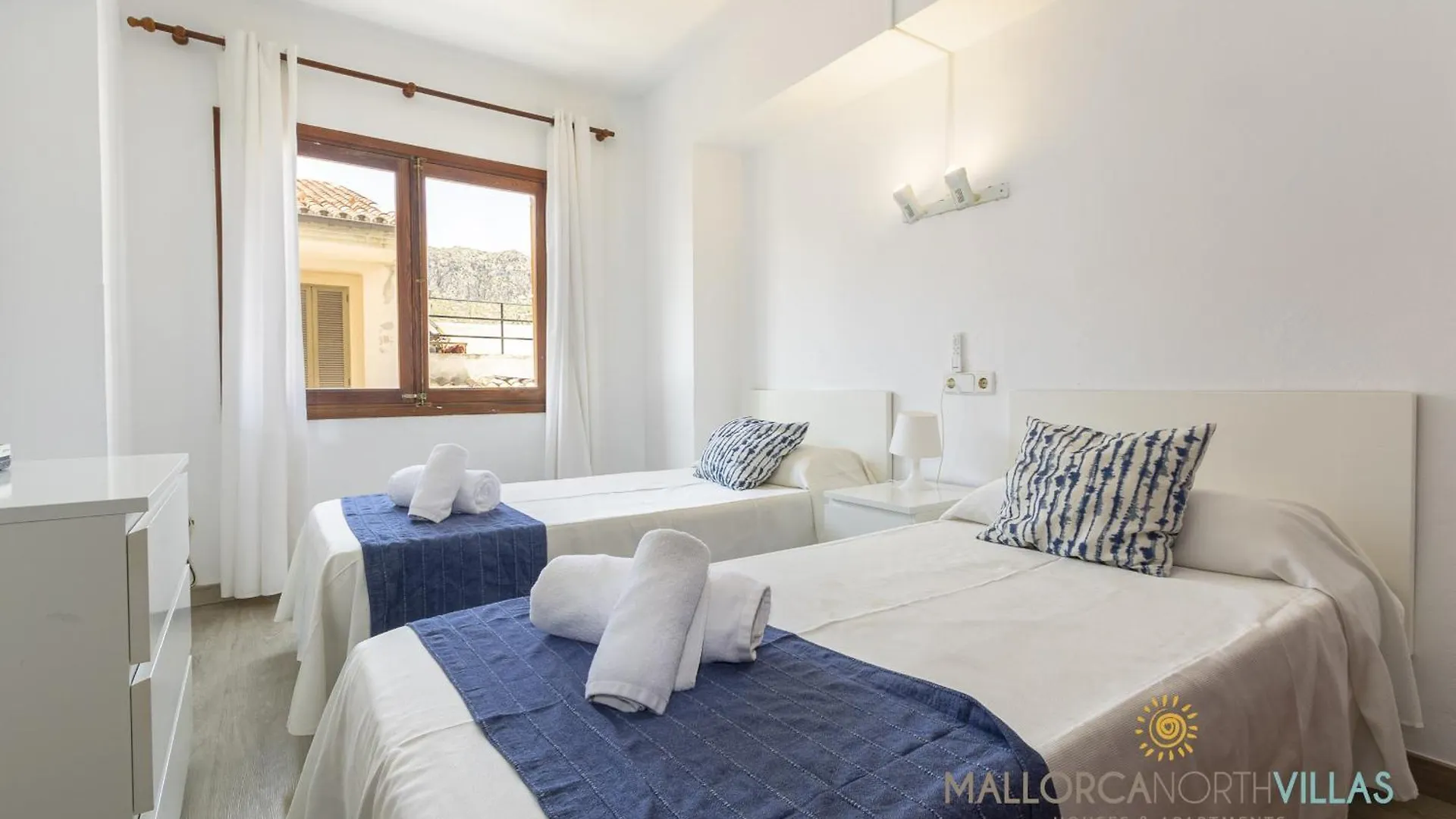 Apartamento Voramar II First Line Pine Walk Apartment Port de Pollenca