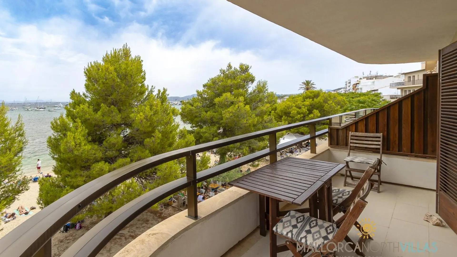 Apartamento Voramar II First Line Pine Walk Apartment Port de Pollenca